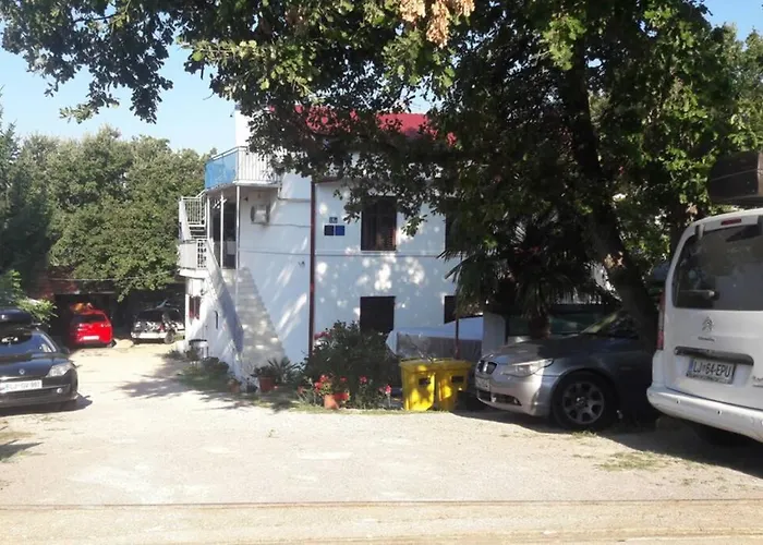 Apartment- Family * Malinska