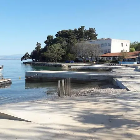 Apartment- Family * Malinska