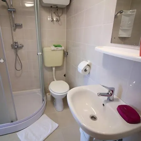 Apartment Apartment- Family Malinska